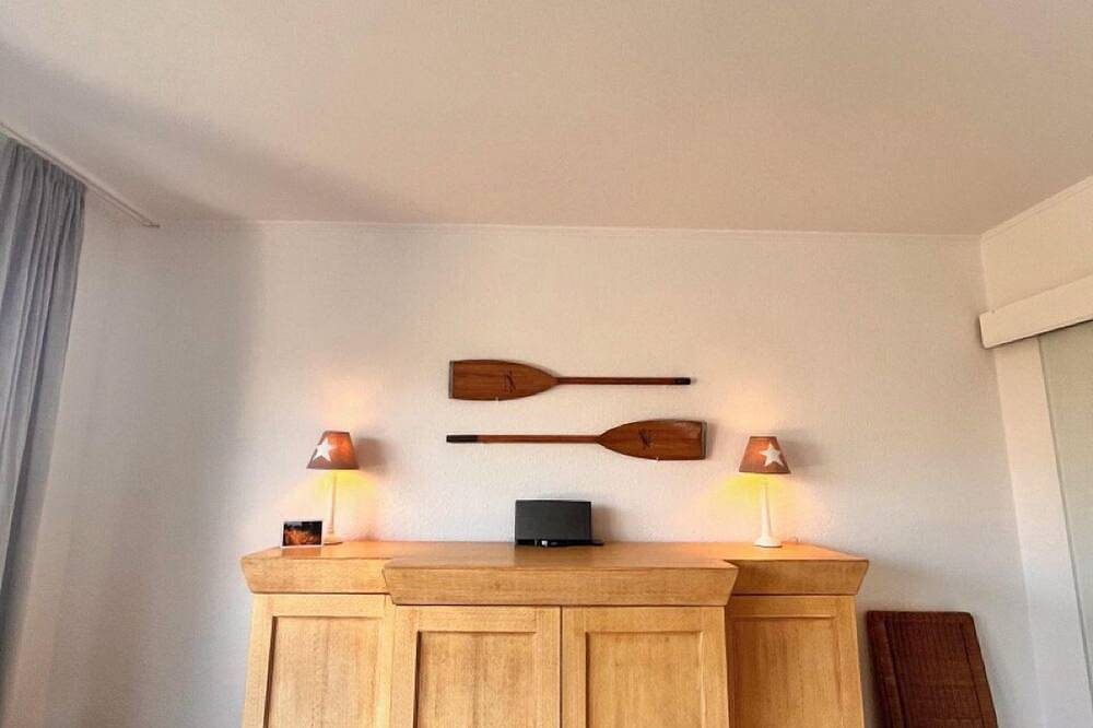 Moderne Ferienwohnung mit zwei separaten Schlafzimmern und Balkon! — Bild 4