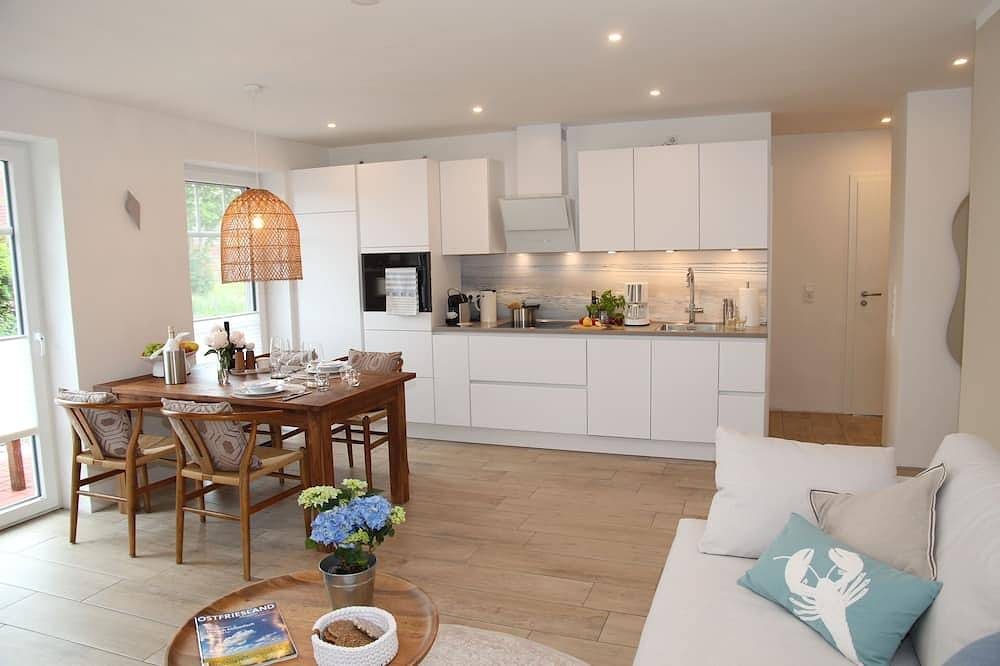 Hundefreundliche 72qm Neubauwohnung für 4 Pers. mit 2 Terrassen direkt am Wasser