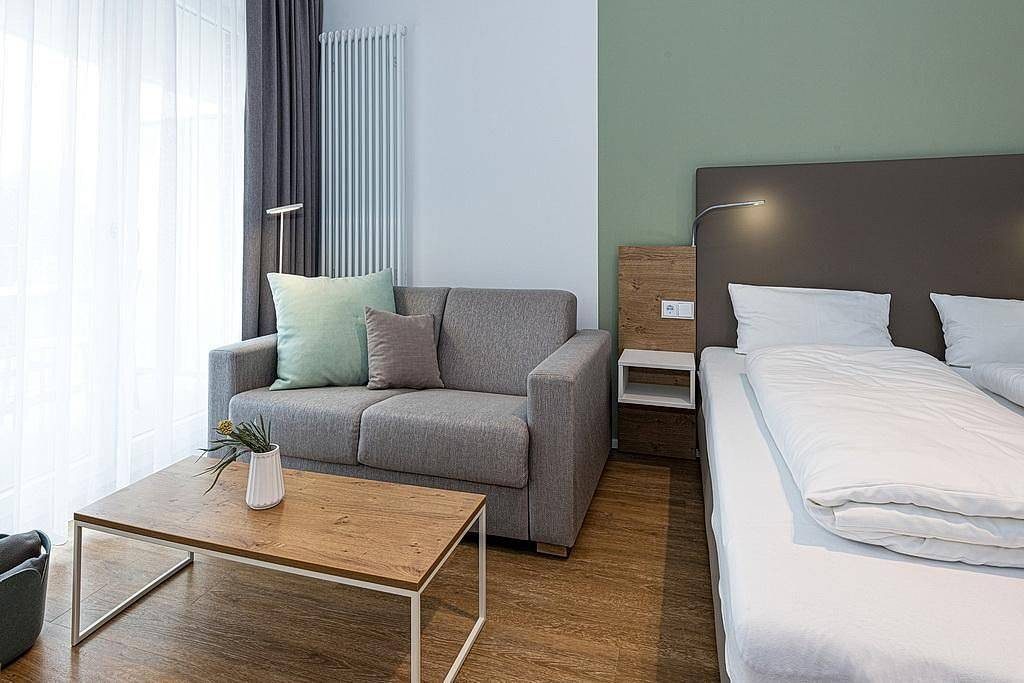 Modernes Ferienapartment in Strandnähe mit sonniger Loggia und Sauna im Haus! — Bild 2