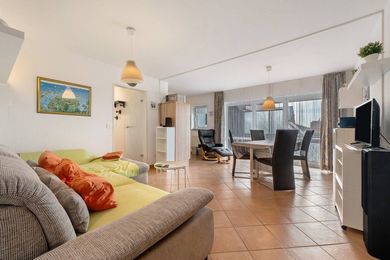 Ferienwohnung 'Haus Deichblick 2' mit Balkon und Wi-Fi
