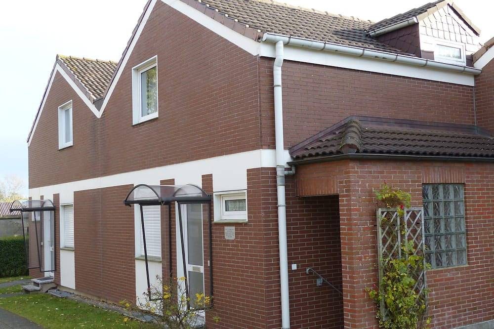 4-Sterne-Erdgeschoßwohnung, ruhig mit Sonnenterrasse, strandnah und zentral — Bild 2