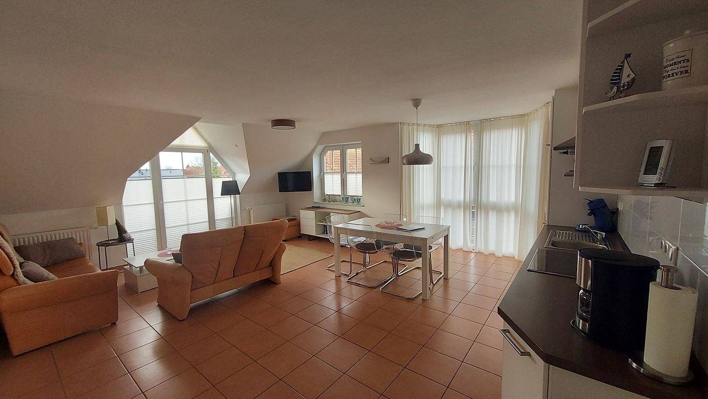 Hundefreundliche Ferienwohnung (75qm) für 4 Personen mit Balkon & Infrarotkabine — Bild 4