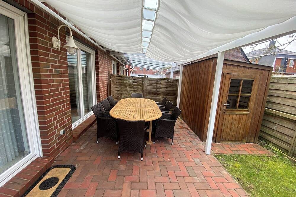 Holiday house Christian with 4 bedrooms, 2 bathrooms and a covered terrace — Bild 3