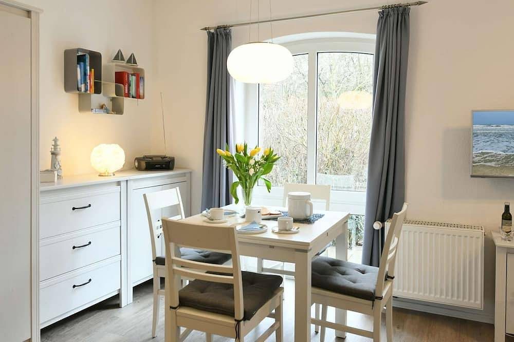 Komfortables, modernes Wohnen in zentraler, ruhiger Insellage für 2-3 Personen