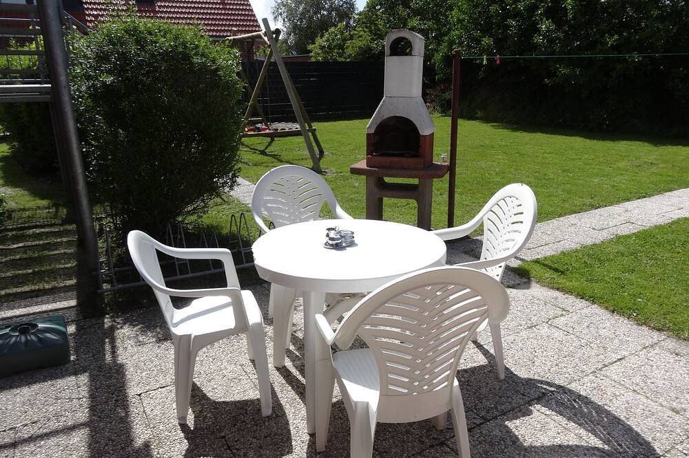 Ferienwohnung\/App. für 4 Gäste mit 40m² in Norden (269868) — Bild 2