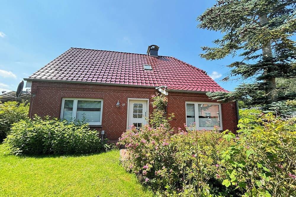 Idyllisches Ferienhaus in Emden, 6 Pers., großer Garten, Haustiere