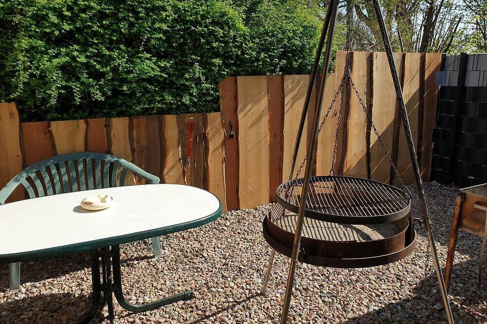 Bungalow an Heeder See  mit Sauna,Badebottich, Tauchbecken, 8 Pers.,Wi-Fi, — Bild 5