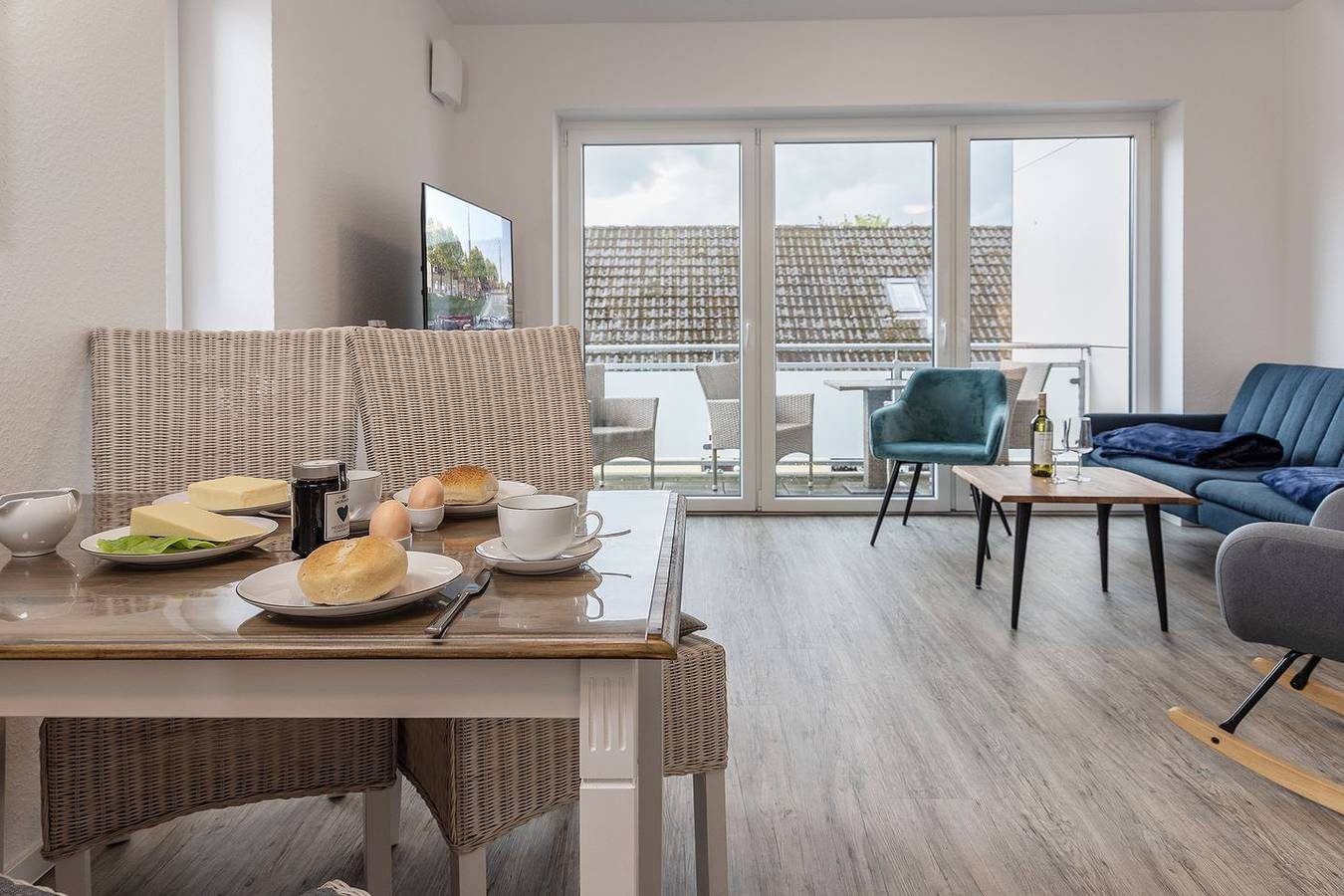 Ferienwohnung im 1. Obergeschoss mit Balkon (Neubau von 2022) in Top-Lage — Bild 3