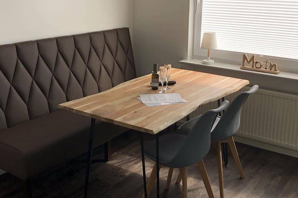 Gemütliche komplett neu renovierte Ferienwohnung mit großer Terrasse und eigenem — Bild 5