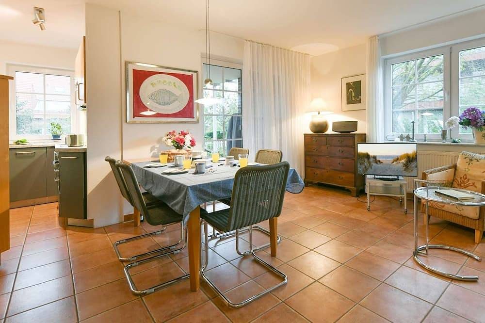 Strandnahe Ferienwohnung mit schöner Gartenterrasse!
