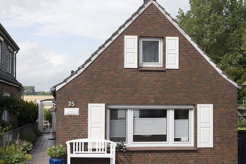 Haus am Kanal Nähe Greetsiel, Ruderboot\nangeln direkt vom Steg, Haustier erlaubt — Bild 2