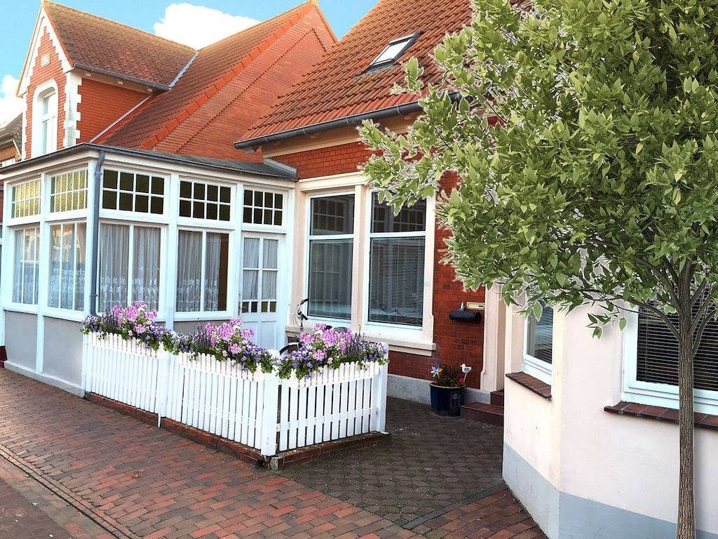 Insel Borkum: Ferienhaus Fewo Süderstr. 42 Ferienresidenz