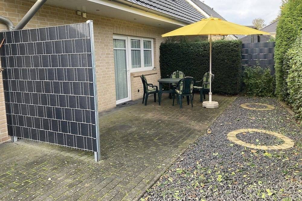 Superschöne Voll Ausgestattete Doppelhaushälfte mit Carport — Bild 4