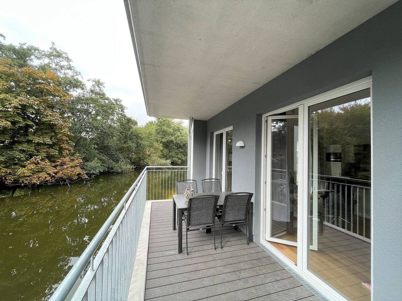 Moderne Ferienwohnung, Erdgeschoss, Sauna, großer Balkon, strandnah — Bild 3