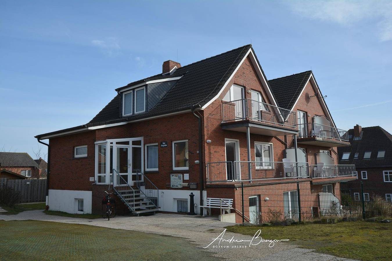 Kleine Ferienwohnung für 2 Personen mit Hund nur 200m zum Hauptbadestrand