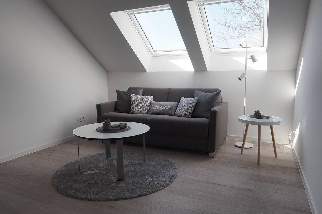 Neue 72qm Wohnung für 2 Personen mit Loggia in neu aufgebautem Gulfhof!