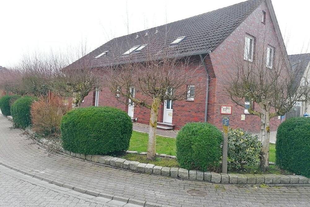 Ferienwohnung Am Wellenpark Ii — Bild 2