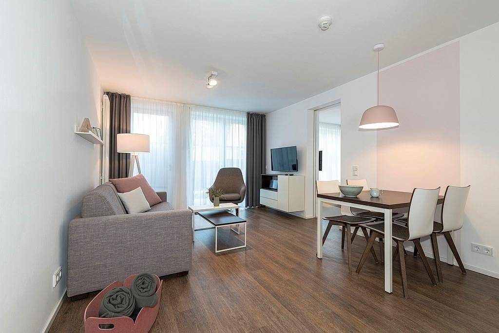 Apartment mit sonniger Terrasse, Strandkorb und Sauna im Haus - 300 m zum Strand