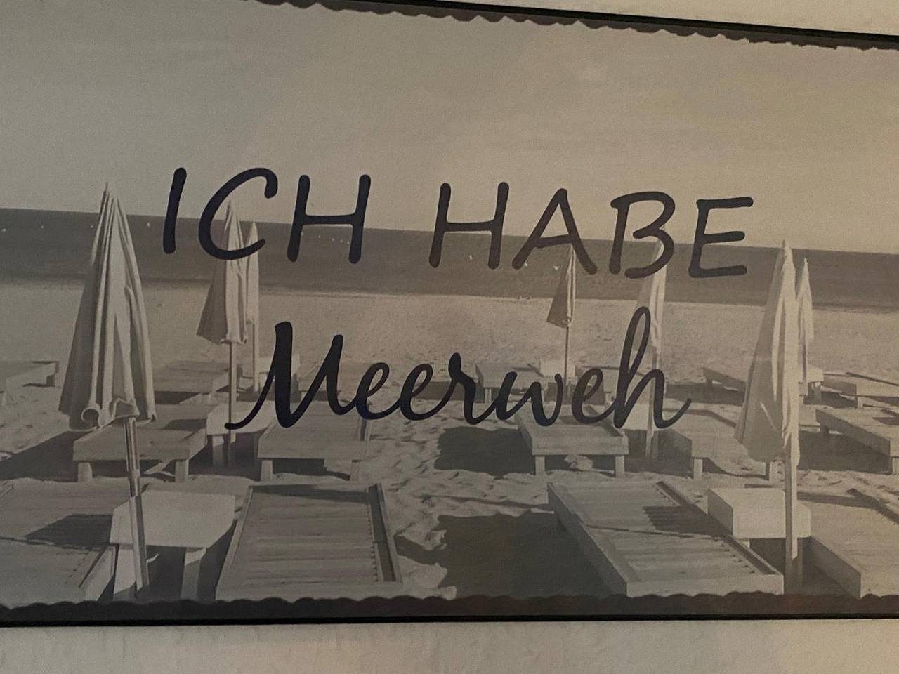 Behaglich und gemütlich: Die  Ferienwohnung für 4 Personen und ein Kleinkind liegt in unmittelbarer Nähe des Kurzentrums "Cliner Quelle". Gönnen Sie sich hier eine Außzeit und tanken Kraft und Energie in der attraktiven Badelandschaft, im unvergessli — Bild 4