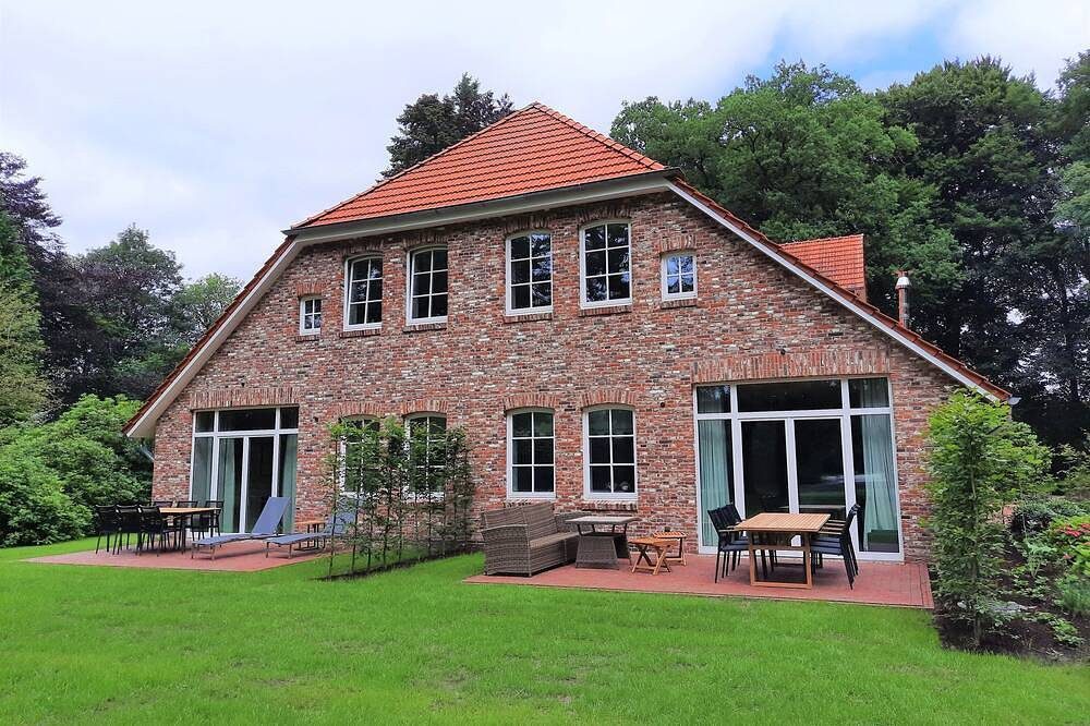 Luxuriöse Ferienwohnung Cirksena im  Karl-Georgs-Forst; Hunde willkommen — Bild 2