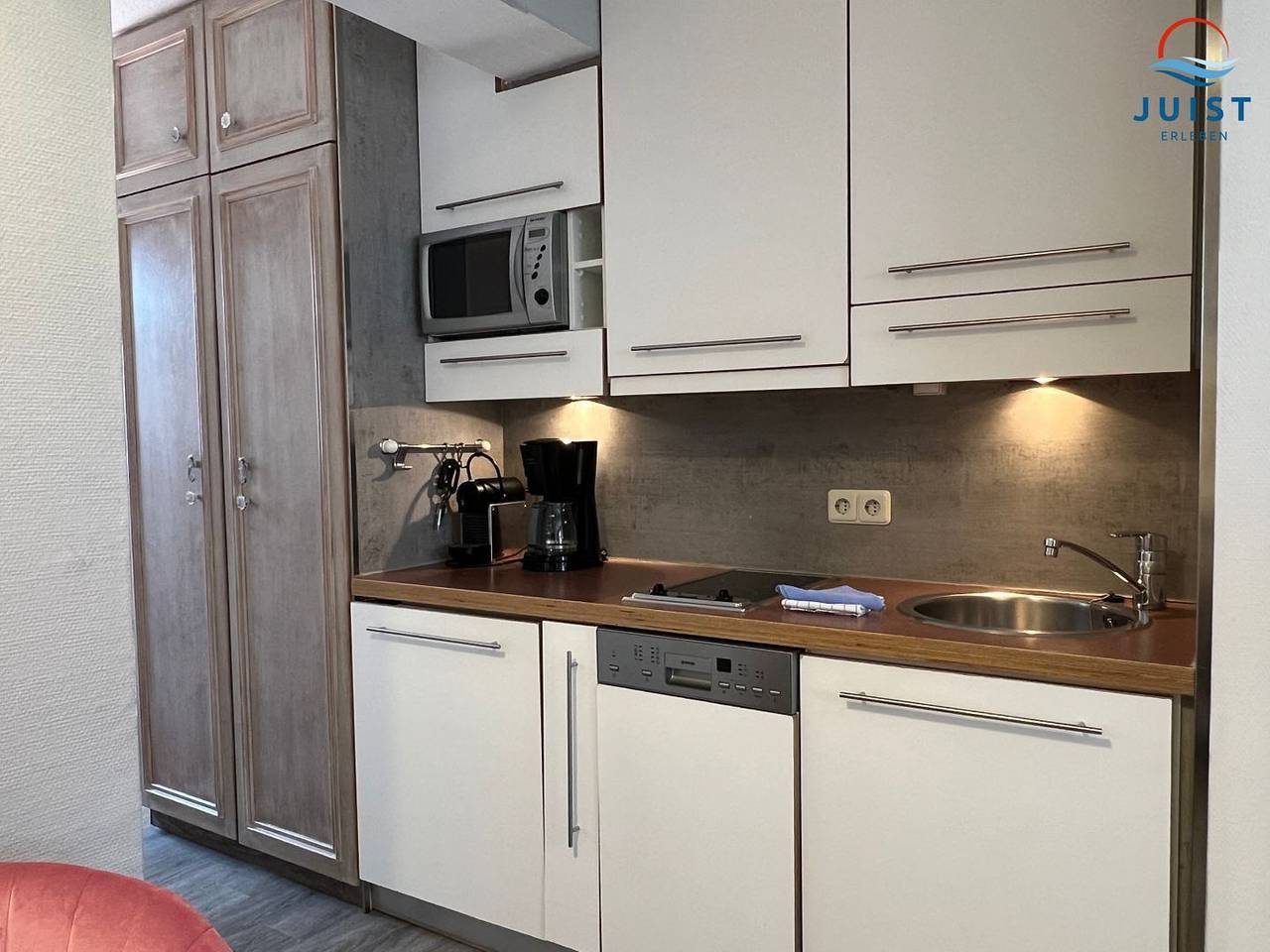 Familienfreundliche Ferienwohnung mit Schwimmbad und Sauna, zentral gelegen — Bild 5