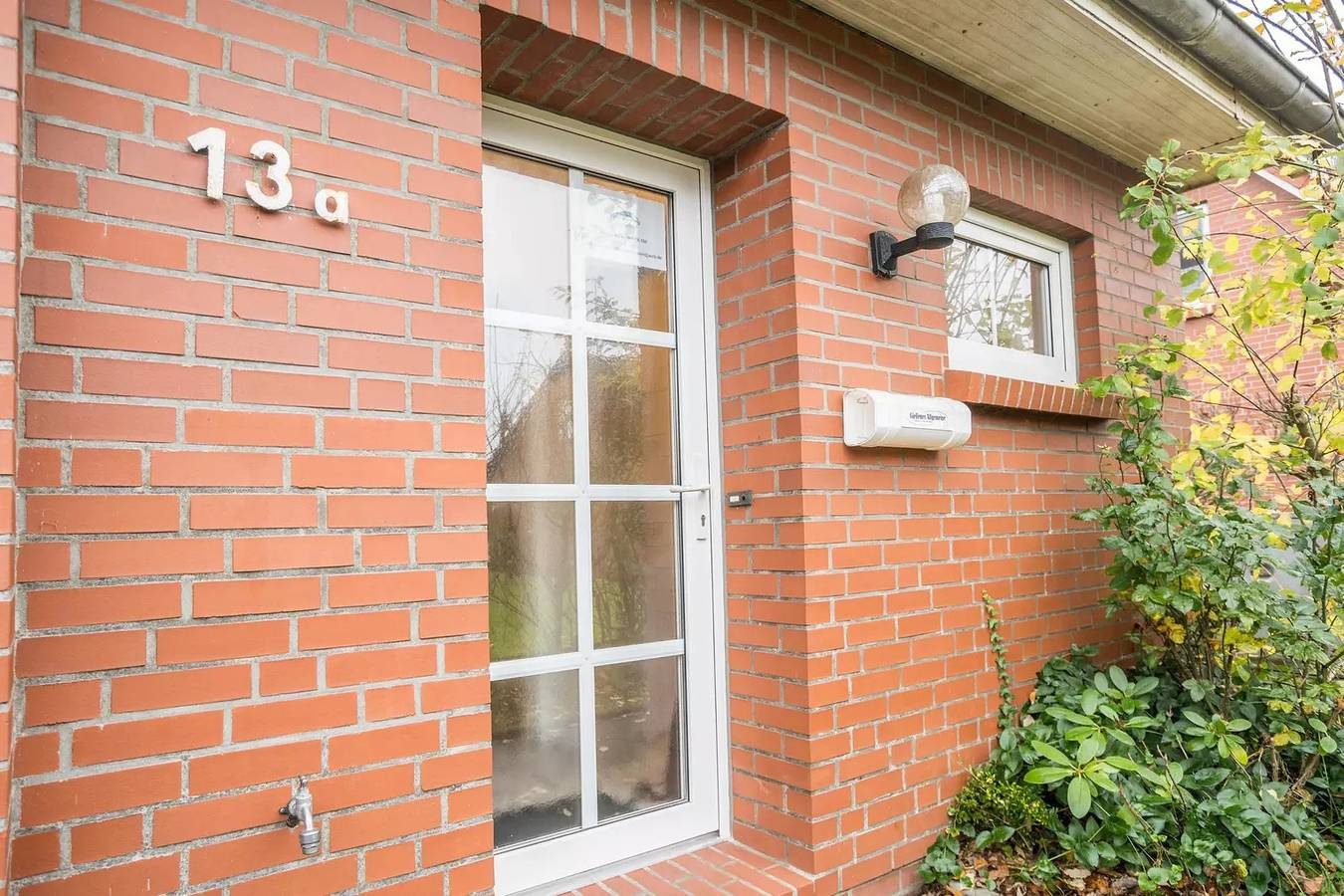 Das Haus Konstantin heißt Sie und Ihre(n) Vierbeiner herzlich willkommen.