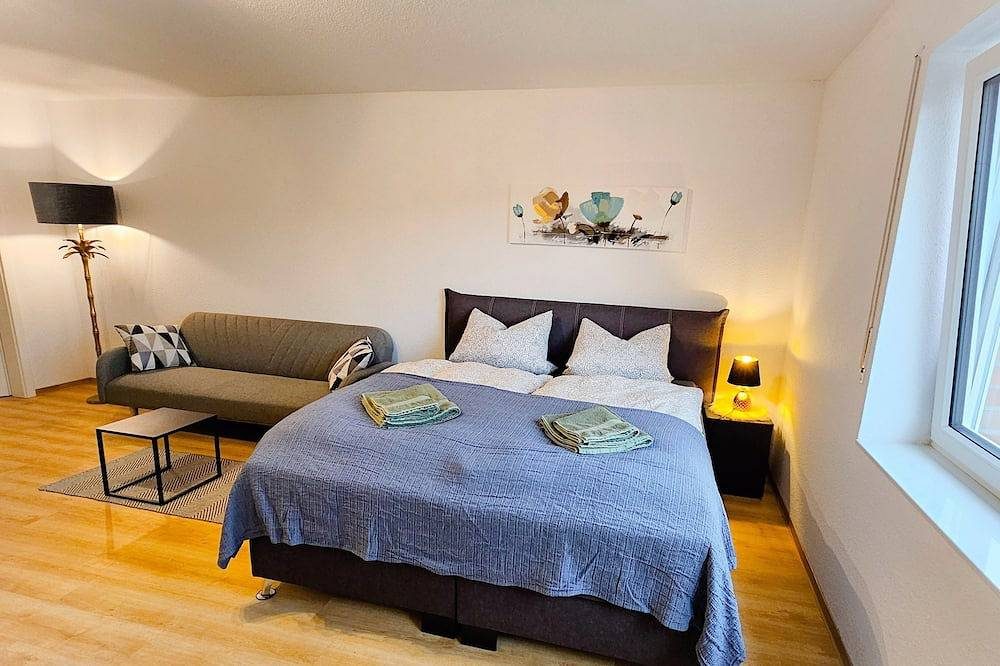 Family Apartment 6P*2Bedroom*Kitchen*Smart Tv*free Wifi*parking*coffee