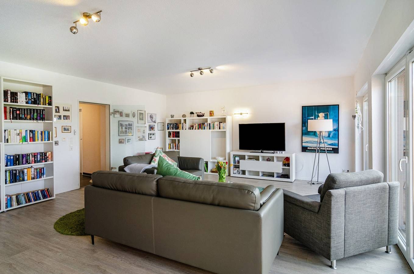 Ferienhaus 'Leezdorf Ostfriesland' mit privater Terrasse, privatem Garten und Wlan — Bild 3