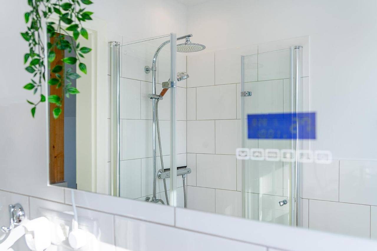 Haus am See, exquisites Relaxen — Bild 3