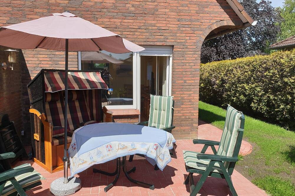 Ferienhaus Am Kurpark Norddeich mit Terrasse und Garten 2 Schlafzimmer 4 Pers. — Bild 2